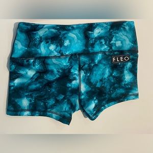 Fleo HRO turquoise stone